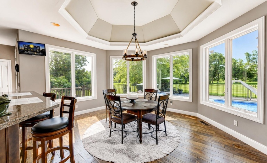 27 Kitchen_Breakfast_Nook_2_Edited