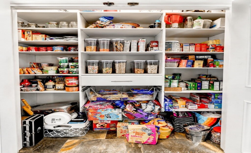 25 Pantry_Edited