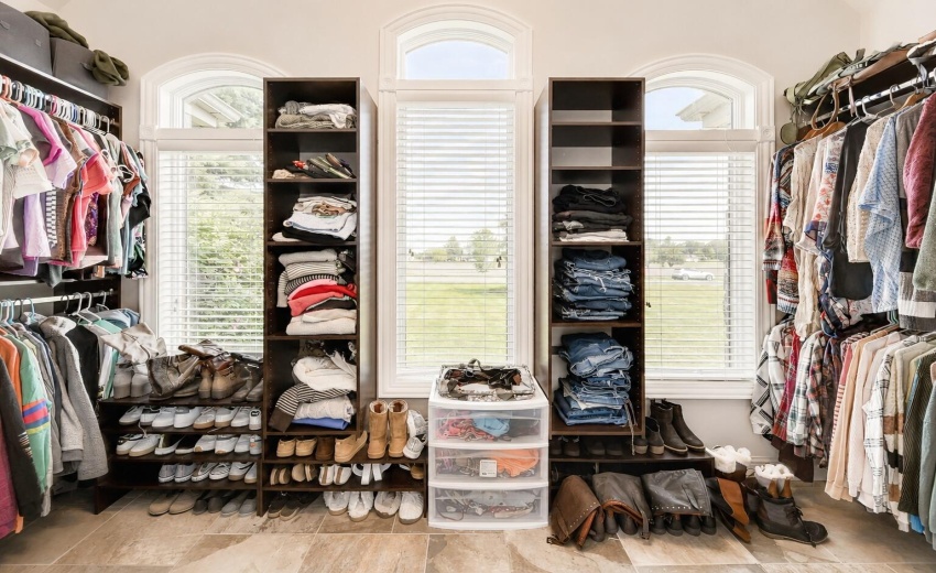 50 Walk In Closet