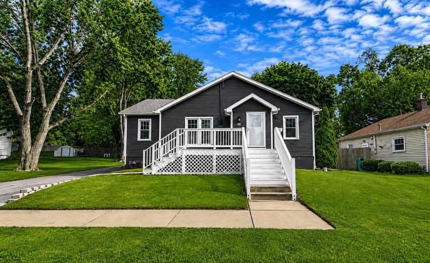 Nick - 609 W North St, Crown Point, IN 4