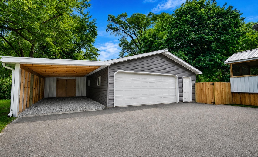 Nick - 609 W North St, Crown Point, IN 3