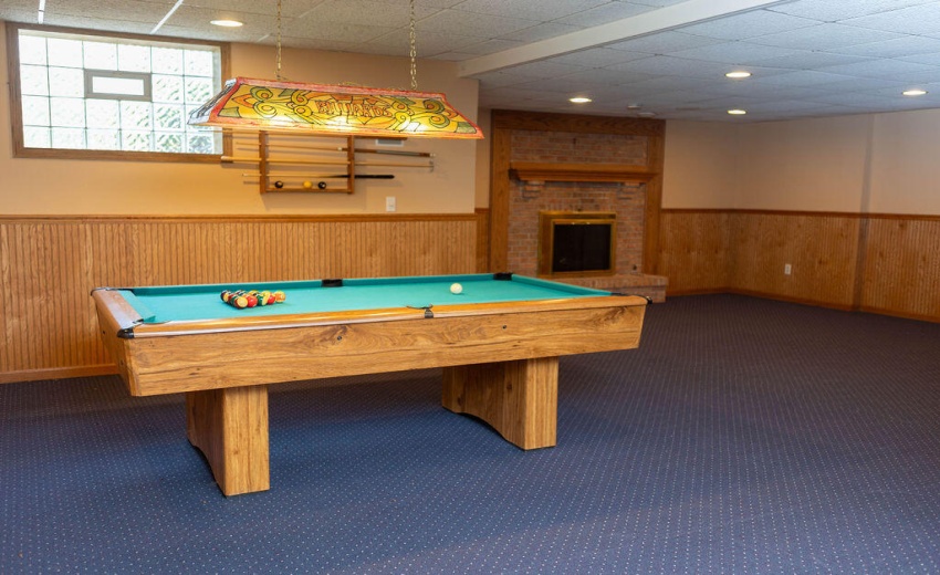 GAME AREA