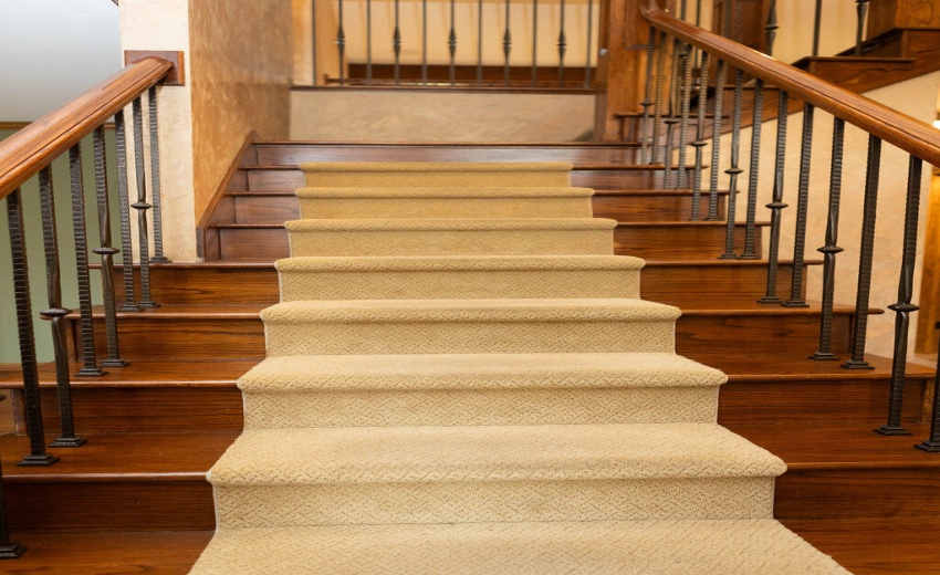 STAIRCASE