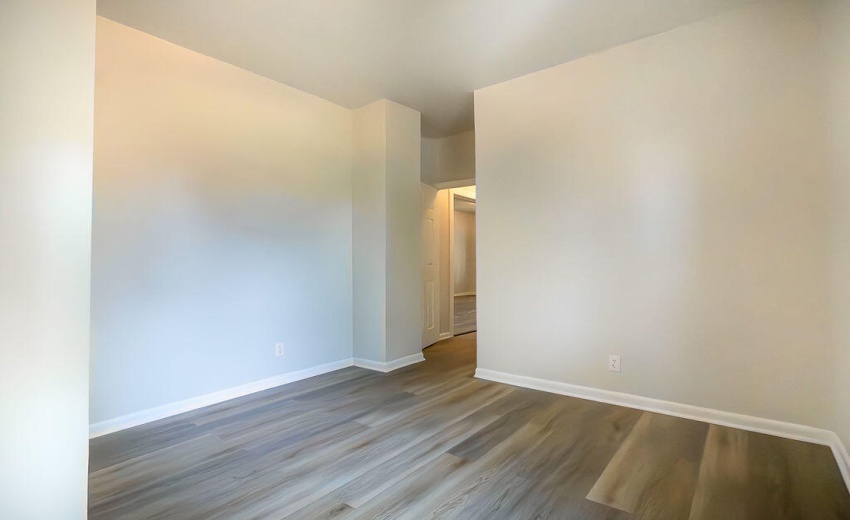 1014W.19thAve.(MLS)-17