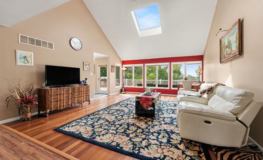 1103 living room 2