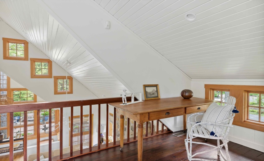 16_14Powhatan_43002_Loft_HiRes