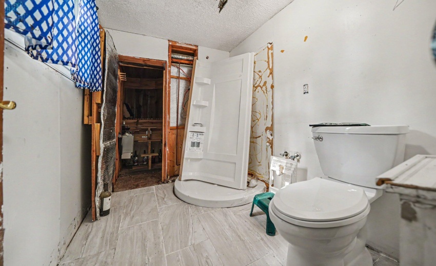 second bathroom