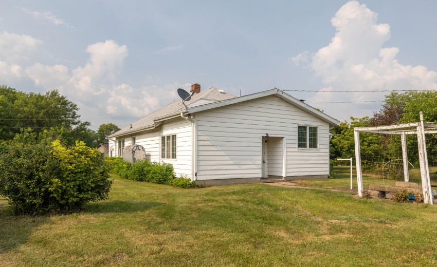 1149 W 625 S Brook-25