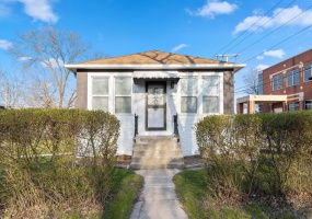 3765 Adams Street, Gary, Indiana, 2 Bedrooms Bedrooms, 8 Rooms Rooms,2 BathroomsBathrooms,Residential,For Sale,Adams,NRA842627