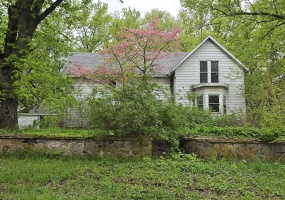 196 750, Valparaiso, Indiana, 4 Bedrooms Bedrooms, 9 Rooms Rooms,1 BathroomBathrooms,Residential,For Sale,750,NRA842630
