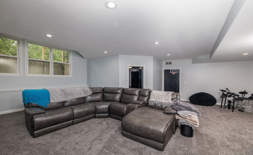 5811 FW Fairway Dr Rennselaer-34