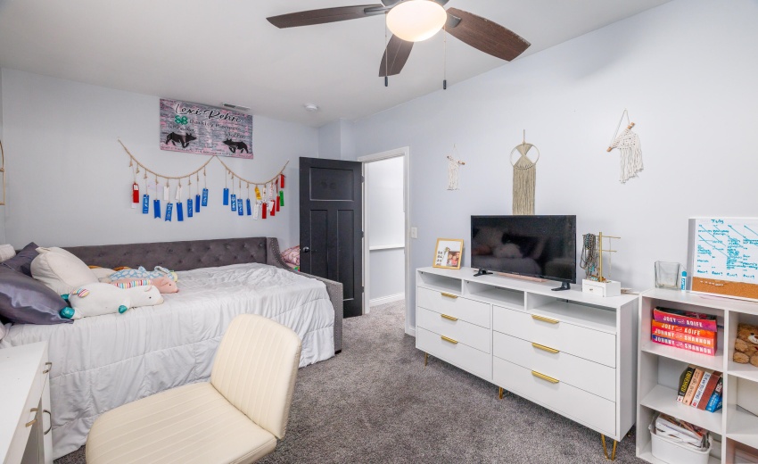 5811 FW Fairway Dr Rennselaer-37
