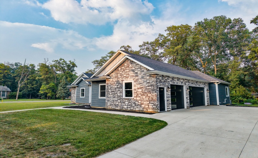 5811 FW Fairway Dr Rennselaer-57