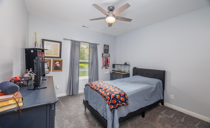 5811 FW Fairway Dr Rennselaer-17