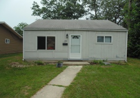 3192 Pulaski Street, Hobart, Indiana, 2 Bedrooms Bedrooms, 5 Rooms Rooms,1 BathroomBathrooms,Residential,For Sale,Pulaski,NRA842678