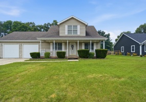 206 Ironwood Street, DeMotte, Indiana, 3 Bedrooms Bedrooms, 6 Rooms Rooms,2 BathroomsBathrooms,Residential,For Sale,Ironwood,NRA842670