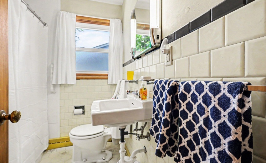 Main Floor Bath