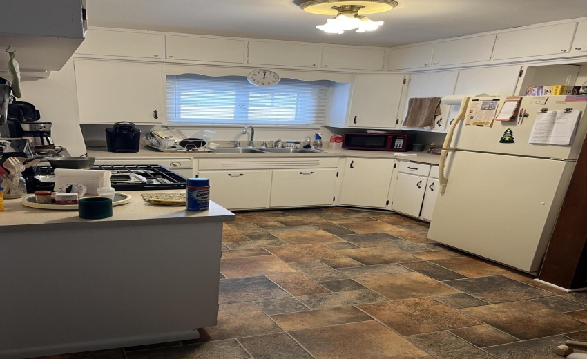 upper Kitchen Main
