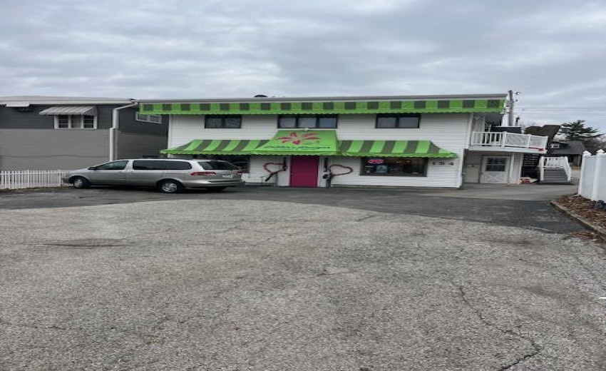 154 N Main