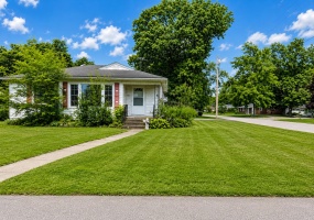 502 Kouts Street, Kouts, Indiana, 2 Bedrooms Bedrooms, 6 Rooms Rooms,1 BathroomBathrooms,Residential,For Sale,Kouts,NRA842753 502 Kouts Street, Kouts, Indiana, 2 Bedrooms Bedrooms, 6 Rooms Rooms,1 BathroomBathrooms,Residential,For Sale,Kouts,NRA842753