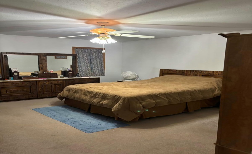 Primary suite