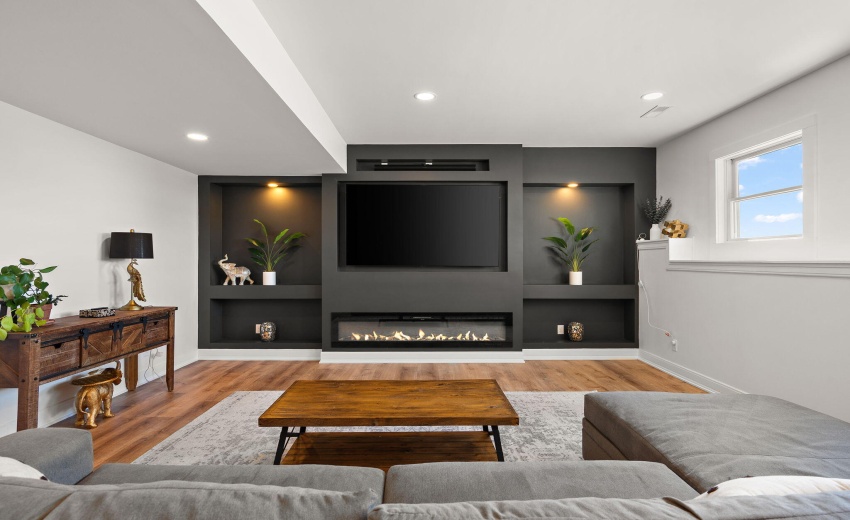 13431 Redbud Dr.