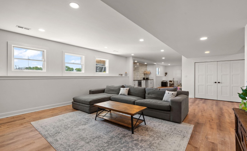 13431 Redbud Dr.