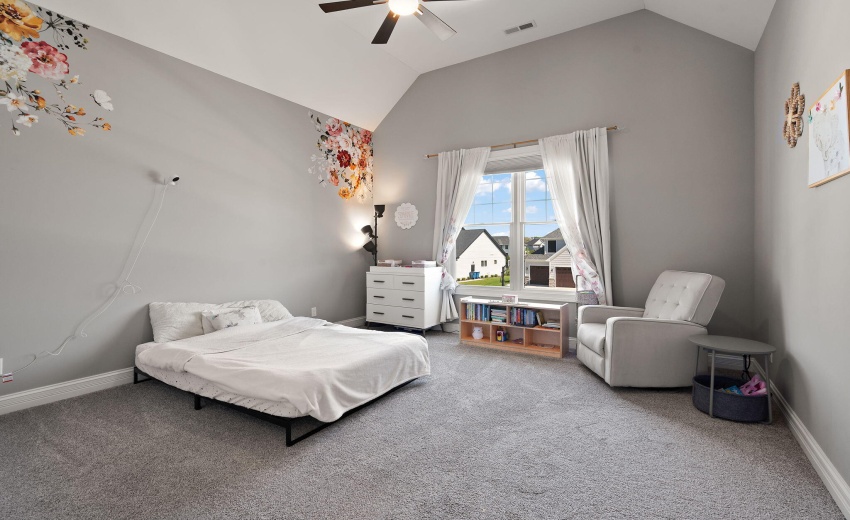 13431 Redbud Dr.