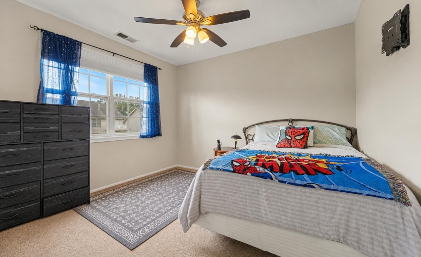2nd Bedroom
