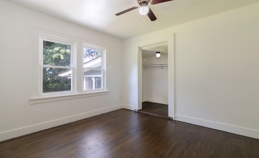 3740 W. 48th Pl Updated(MLS)-12