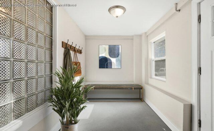 30--11--FARMHOUSE_DRESSING_ROOM_002