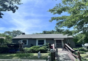 286 Tompkins Street, Gary, Indiana, 2 Bedrooms Bedrooms, 2 Rooms Rooms,1 BathroomBathrooms,Residential,For Sale,Tompkins,NRA839820