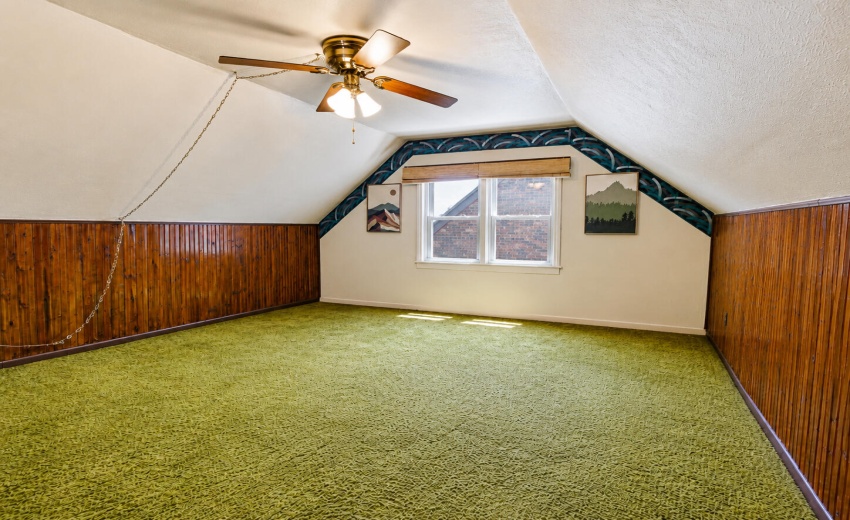 6820 Schneider, Hammond 15