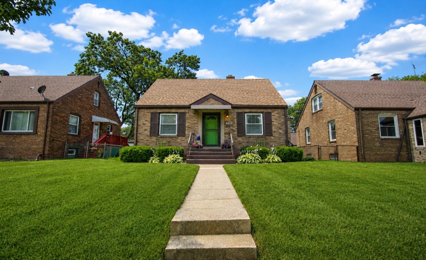 6820 Schneider, Hammond 4