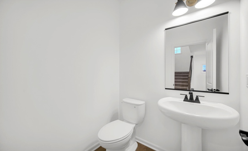 Half Bath2