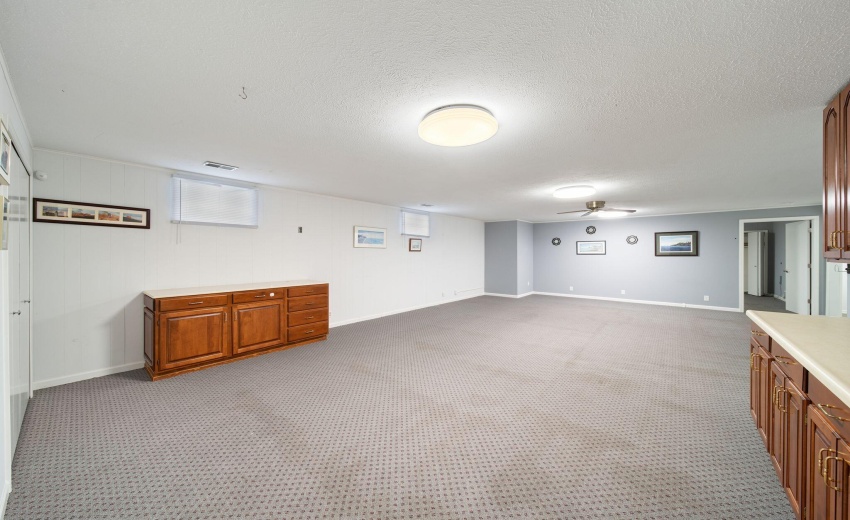 2208 Fairway (22)
