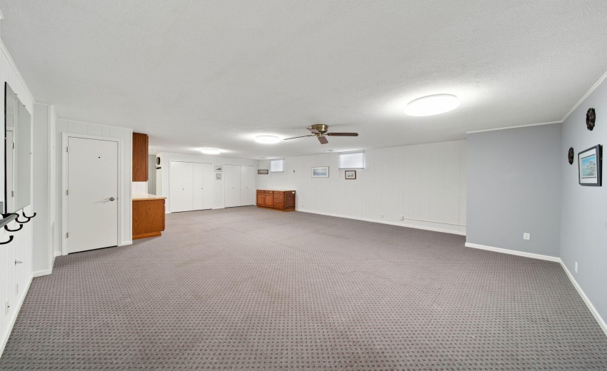 2208 Fairway (23)
