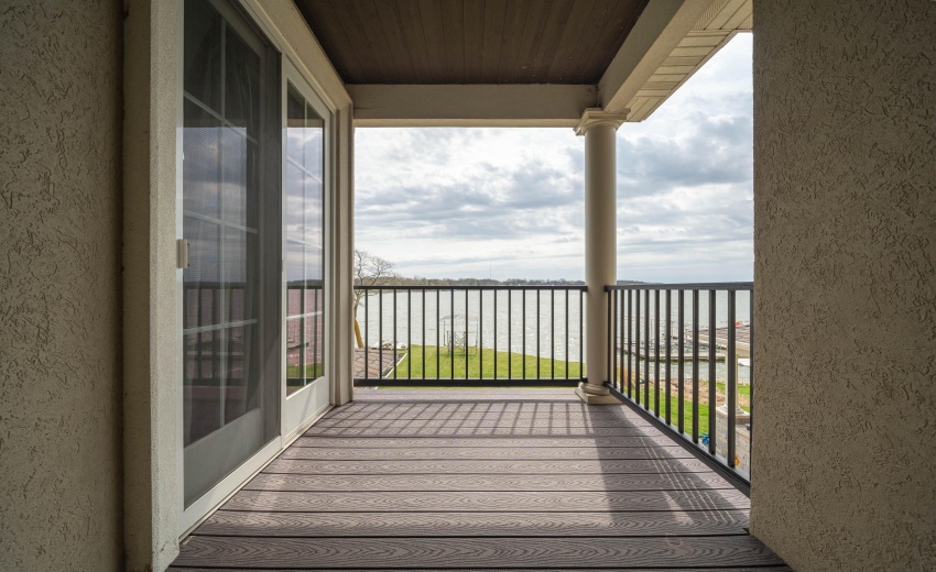 Primary Balcony