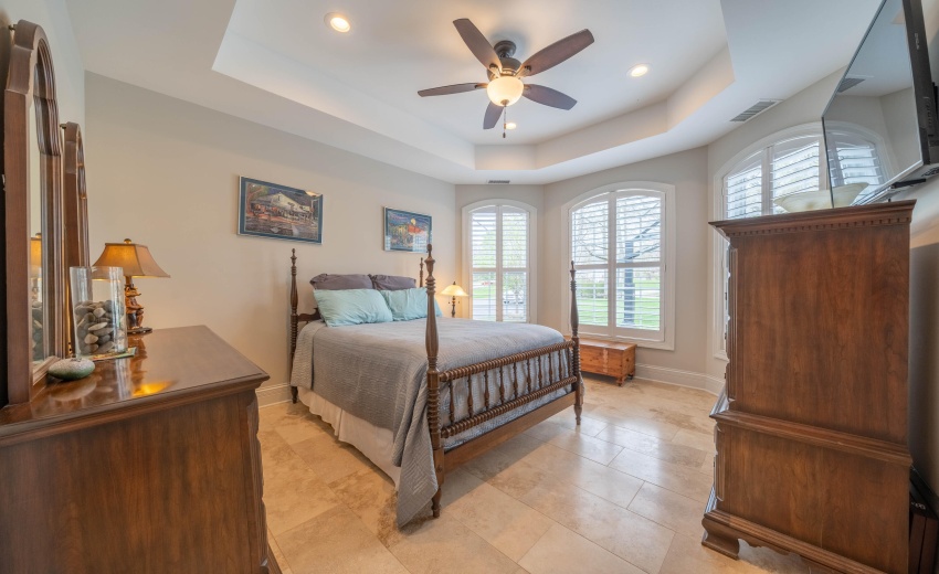 LL Bedroom