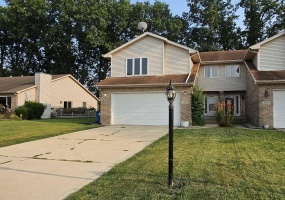 2215 Texas Street, Chesterton, Indiana, 3 Bedrooms Bedrooms, 9 Rooms Rooms,3 BathroomsBathrooms,Residential,For Sale,Texas,NRA840803
