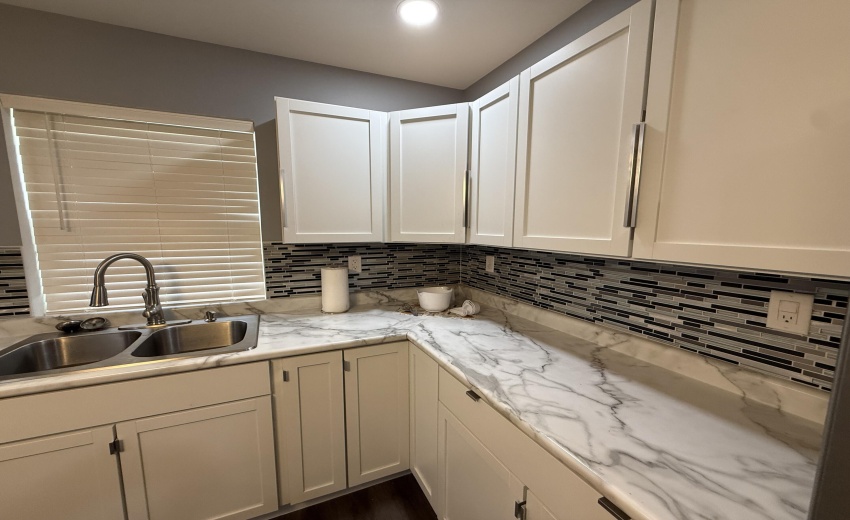 Kitchen 28