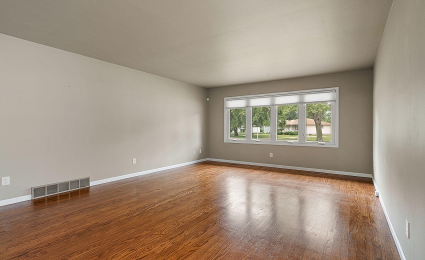 6-web-or-mls-DSC04306