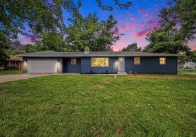 838 450, Valparaiso, Indiana, 4 Bedrooms Bedrooms, 8 Rooms Rooms,2 BathroomsBathrooms,Residential,For Sale,450,NRA843074 838 450, Valparaiso, Indiana, 4 Bedrooms Bedrooms, 8 Rooms Rooms,2 BathroomsBathrooms,Residential,For Sale,450,NRA843074
