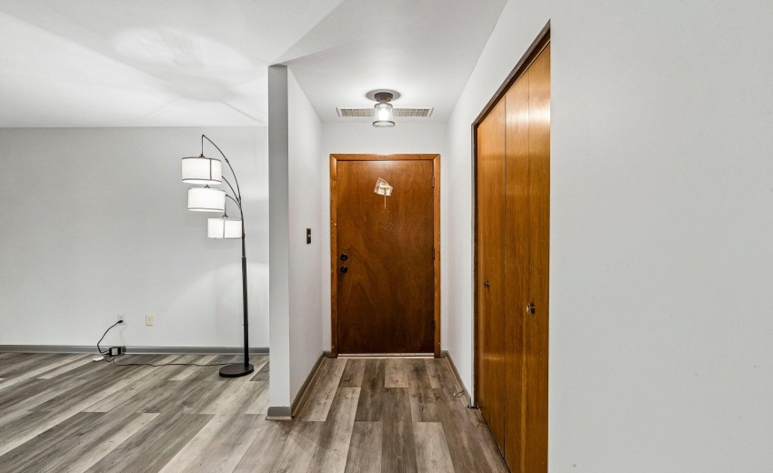 3-web-or-mls-Camellia Dr 10-S2907-003