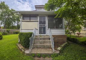 4747 Drummond Street, East Chicago, Indiana, 2 Bedrooms Bedrooms, 5 Rooms Rooms,1 BathroomBathrooms,Residential,For Sale,Drummond,NRA843106 4747 Drummond Street, East Chicago, Indiana, 2 Bedrooms Bedrooms, 5 Rooms Rooms,1 BathroomBathrooms,Residential,For Sale,Drummond,NRA843106