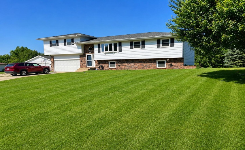 406 Northfield land front 1