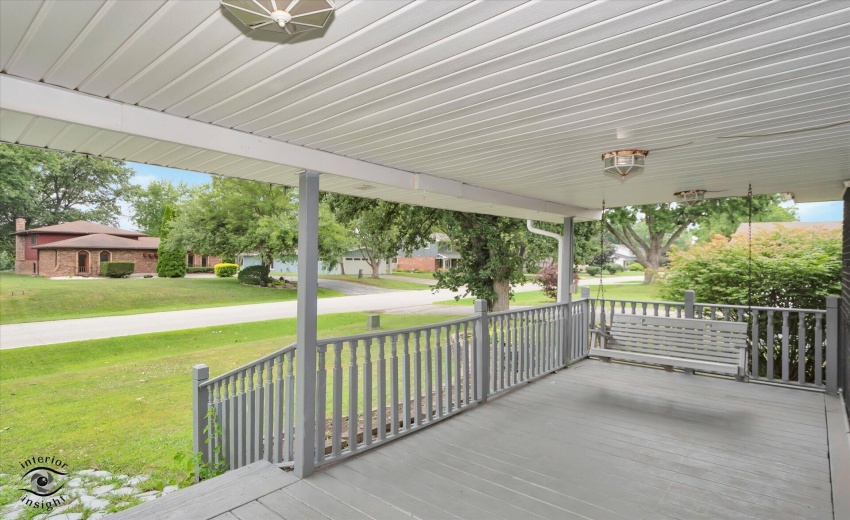 02-Front Porch