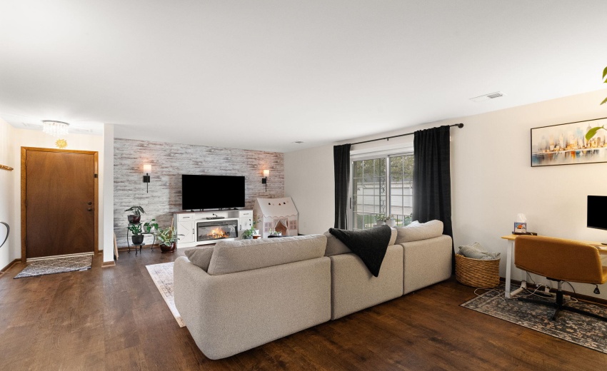 4-web-or-mls-DSC04405