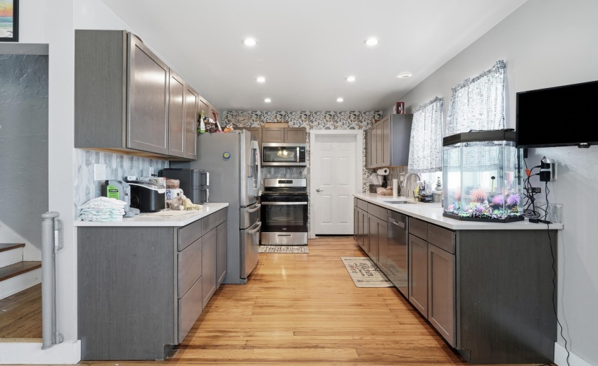 Kitchen 2