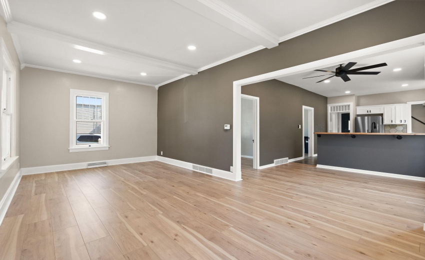 723 Lincoln St.